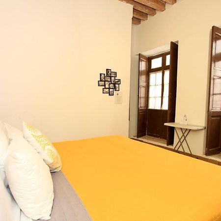 Hotel Universidad Guanajuato Bagian luar foto