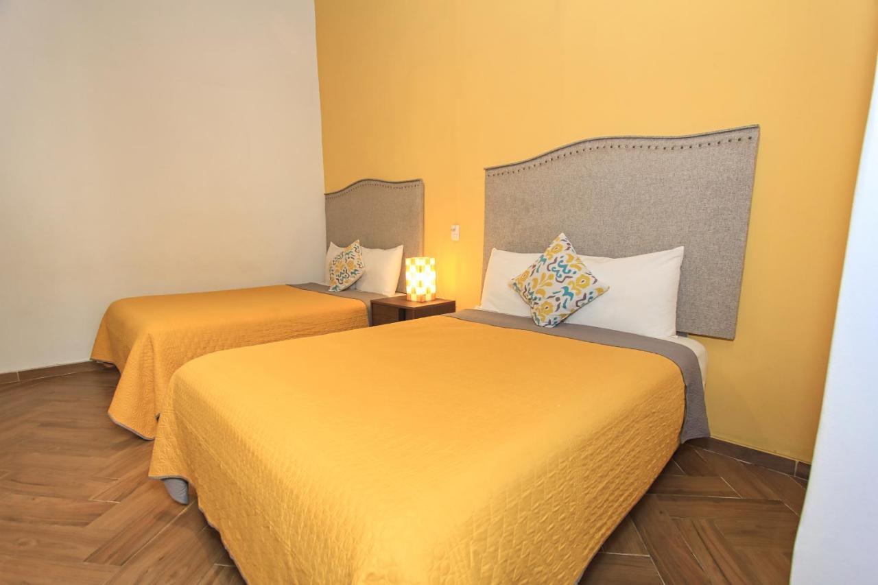 Hotel Universidad Guanajuato Bagian luar foto