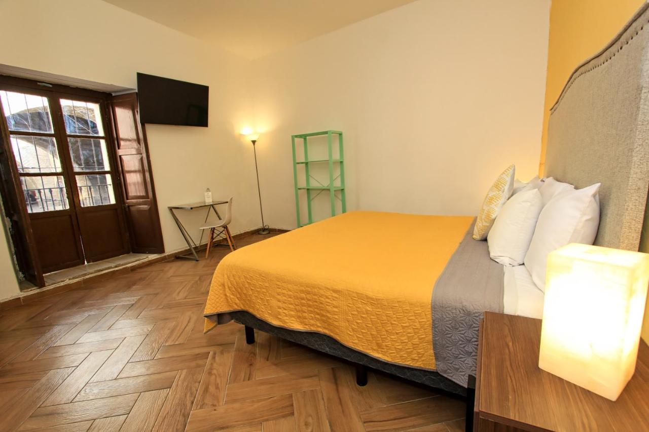 Hotel Universidad Guanajuato Bagian luar foto