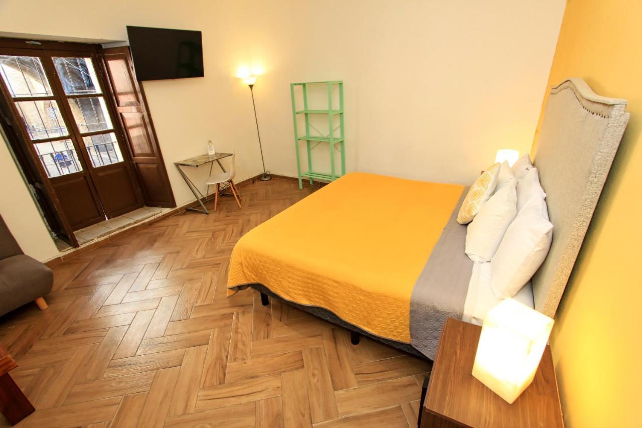 Hotel Universidad Guanajuato Bagian luar foto