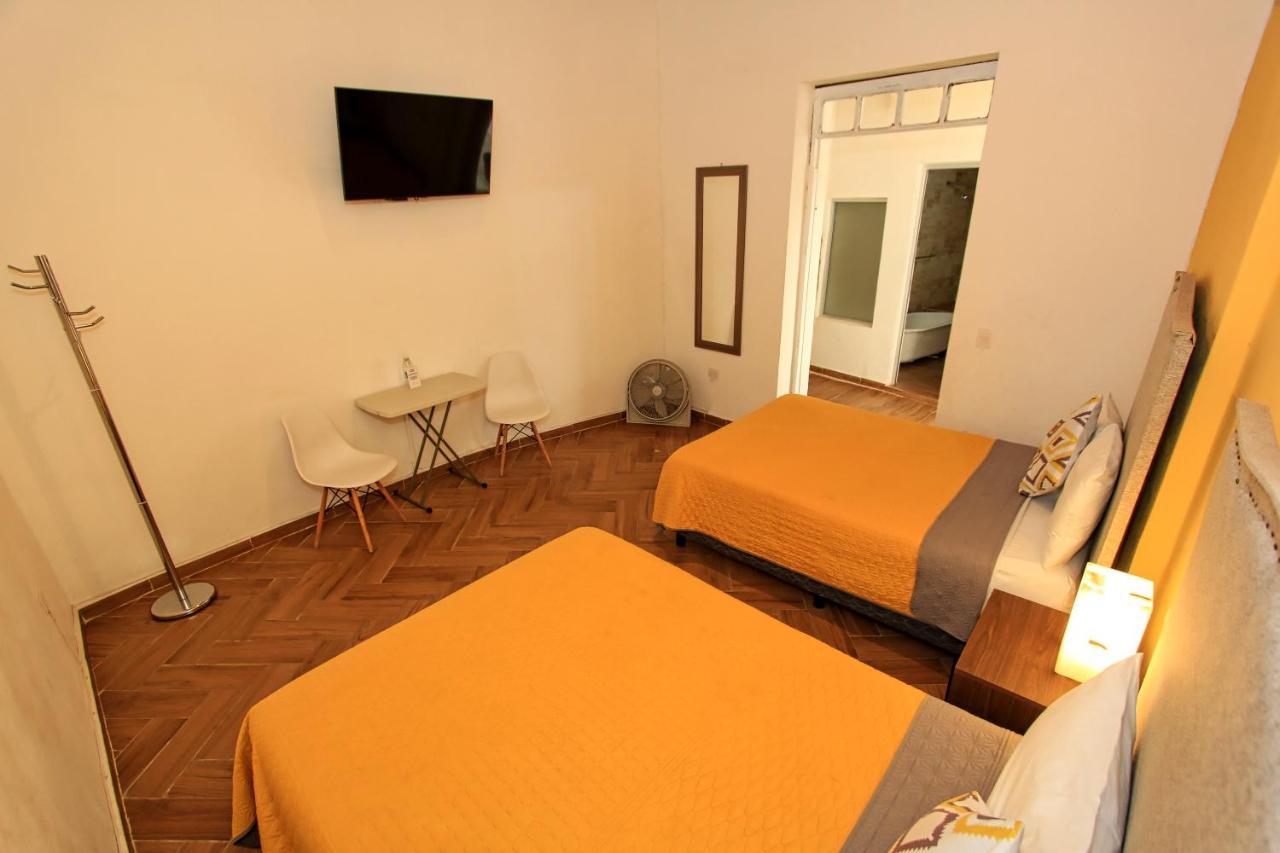 Hotel Universidad Guanajuato Bagian luar foto