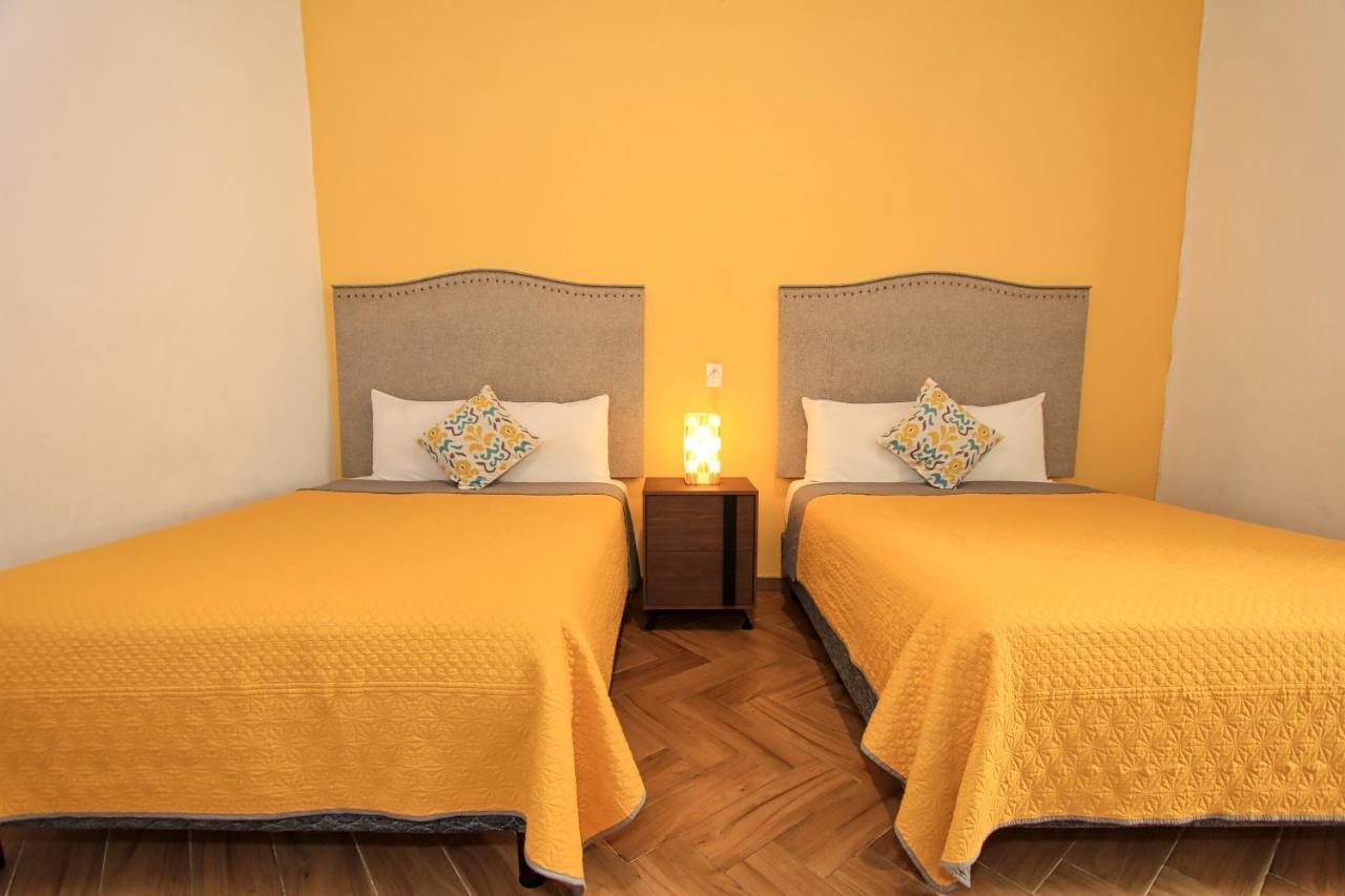 Hotel Universidad Guanajuato Bagian luar foto